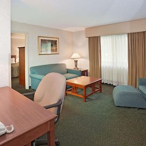 King Suite Mobility Access